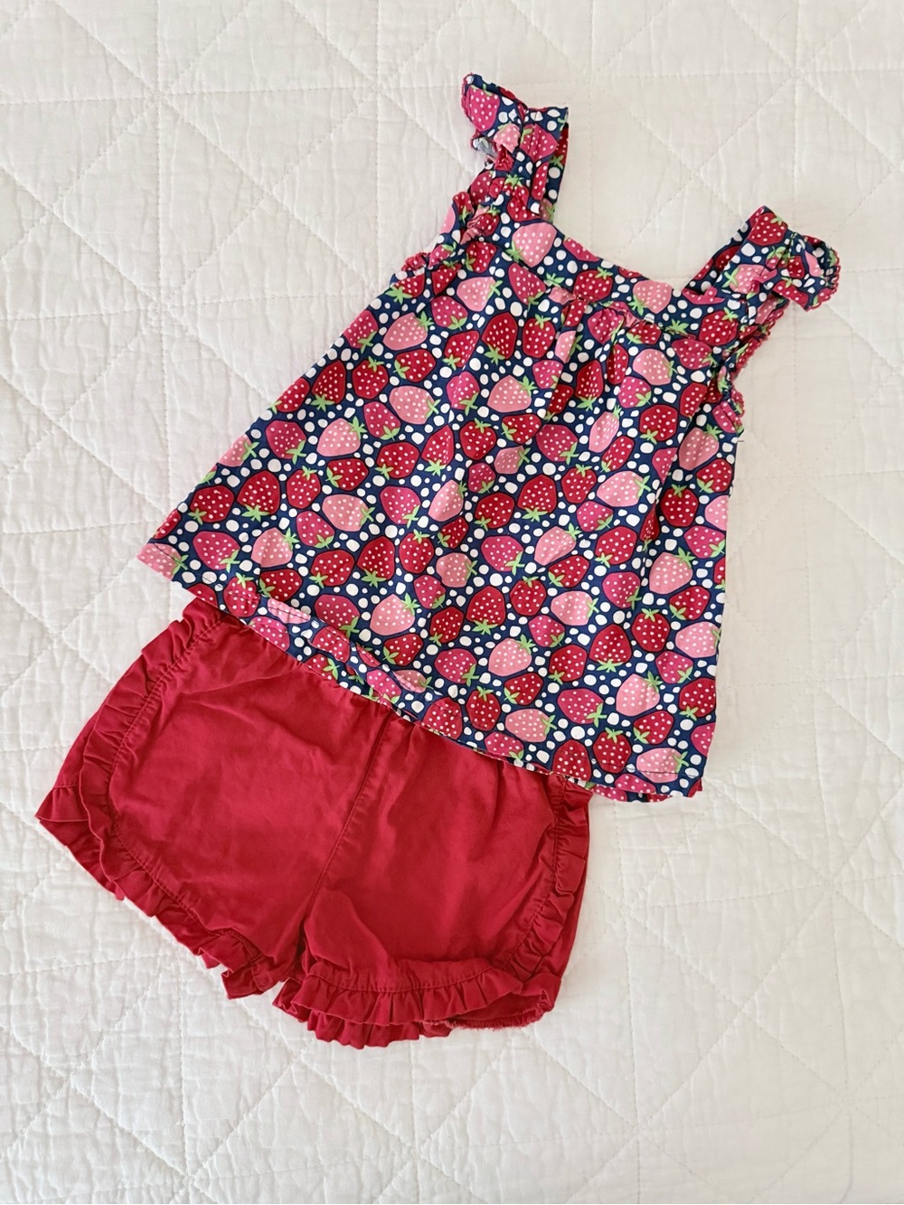 3T Picapino Strawberry Print Ruffle Tank & Red Ruffle Shorts Set